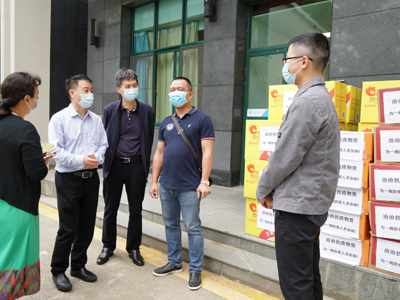 深圳白衣战士们 | Z6尊龙官方中国入口感谢 抗疫有您
